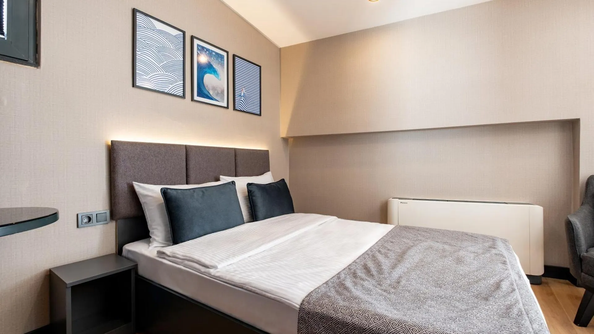 The Row Suites Taksim Istanbul Hotel