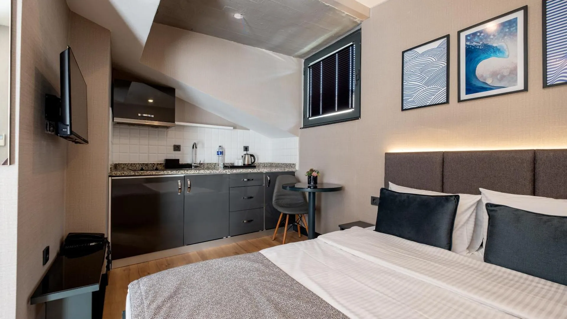 The Row Suites Taksim Istanbul