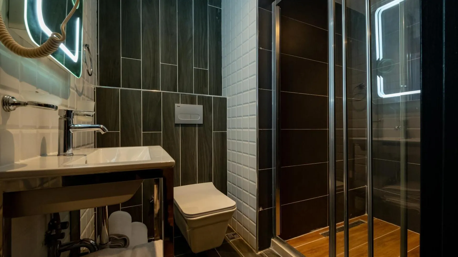The Row Suites Taksim اسطنبول فندق