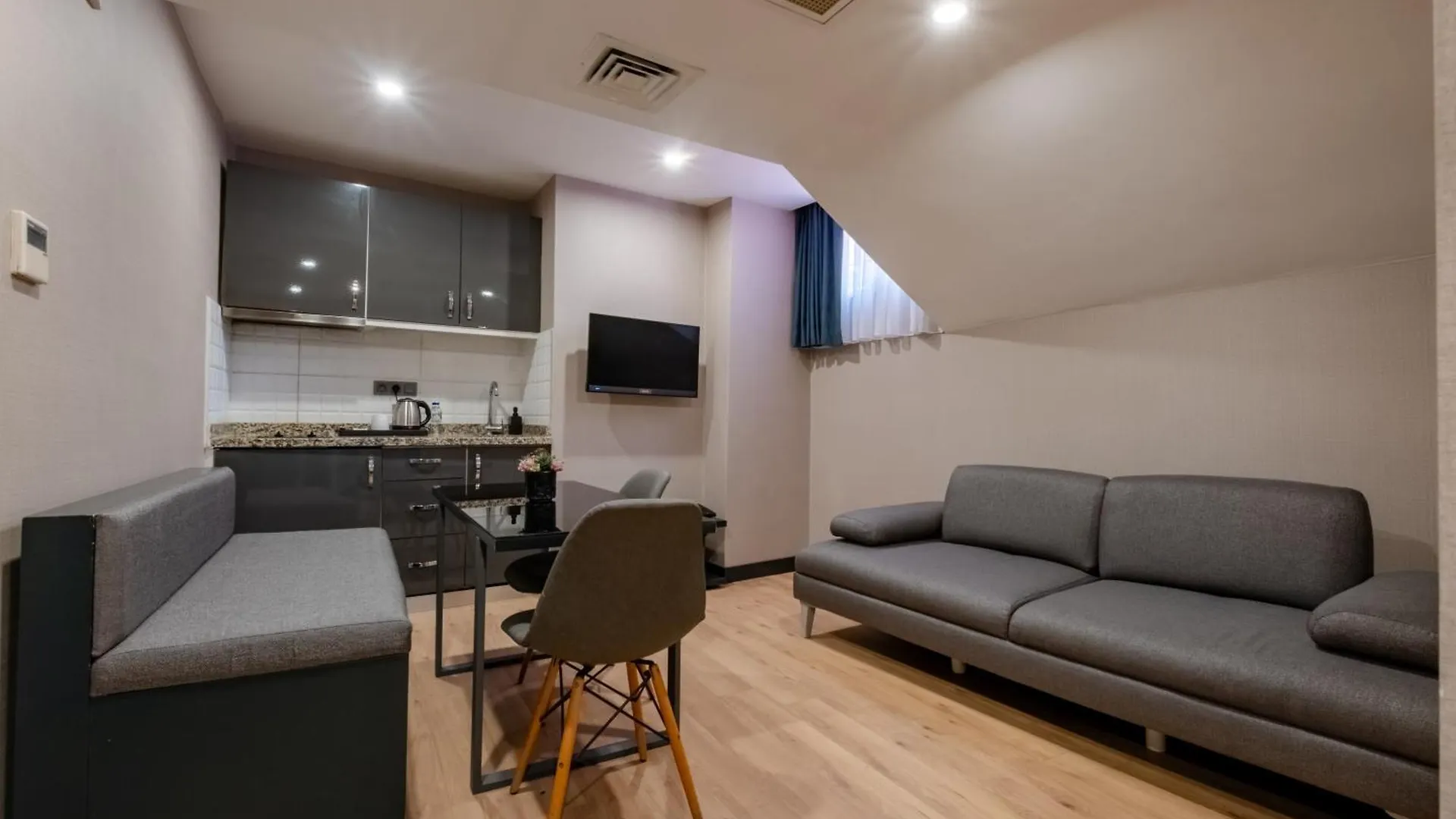 The Row Suites Taksim اسطنبول فندق