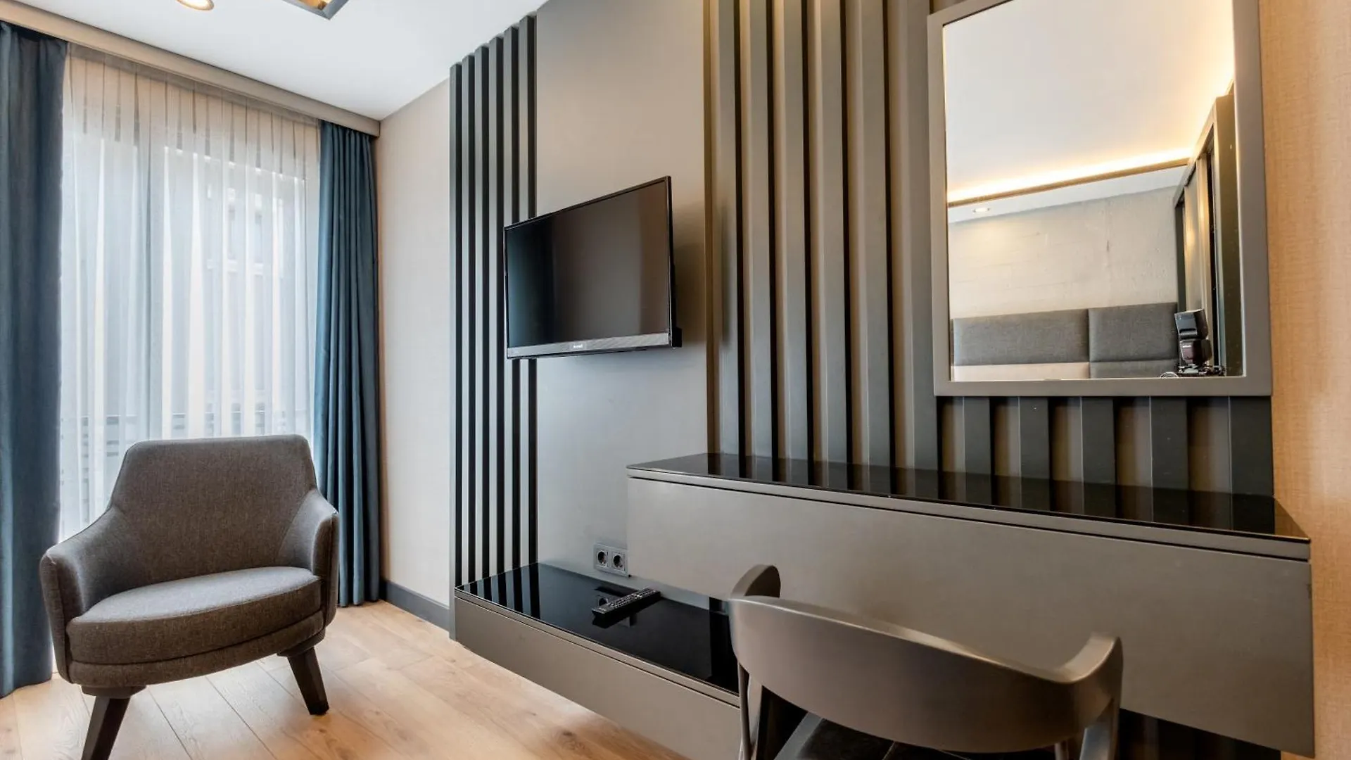 The Row Suites Taksim اسطنبول فندق