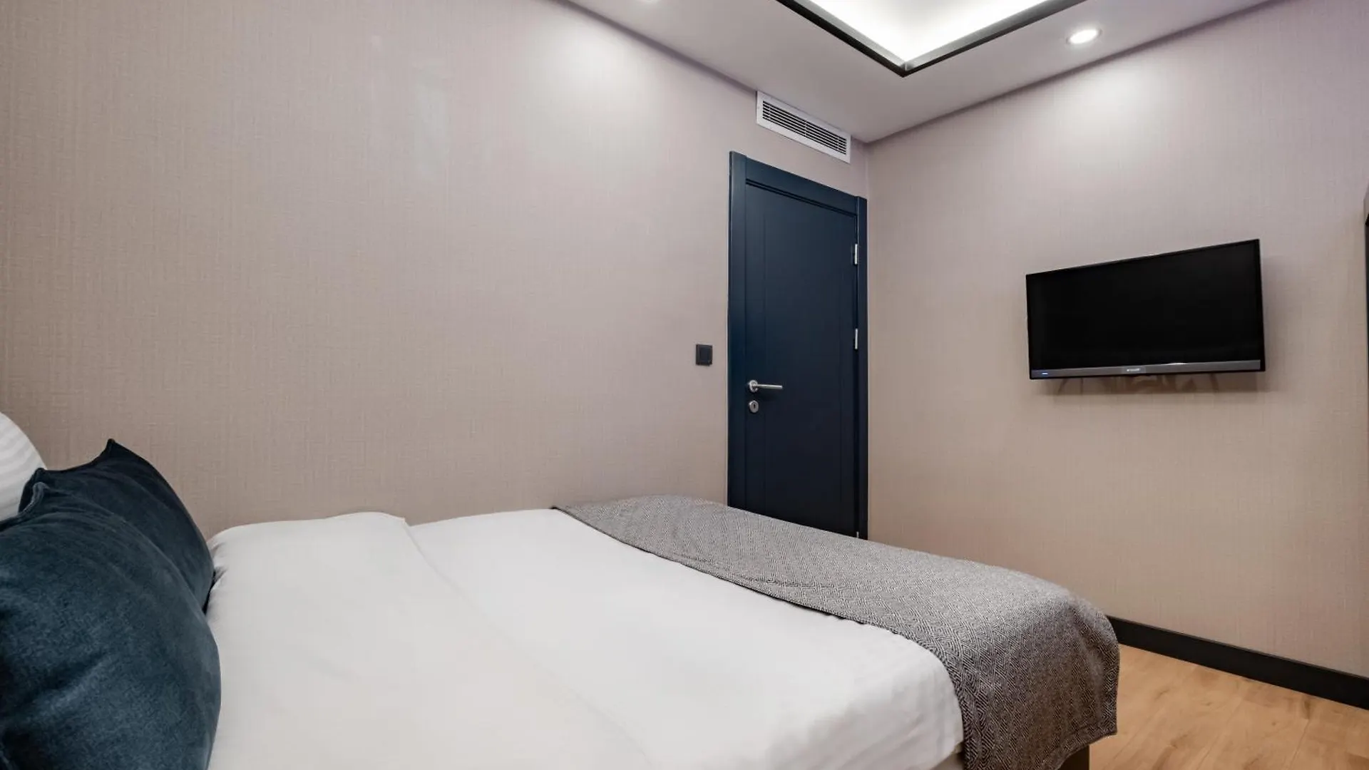 The Row Suites Taksim Istanbul Hotel