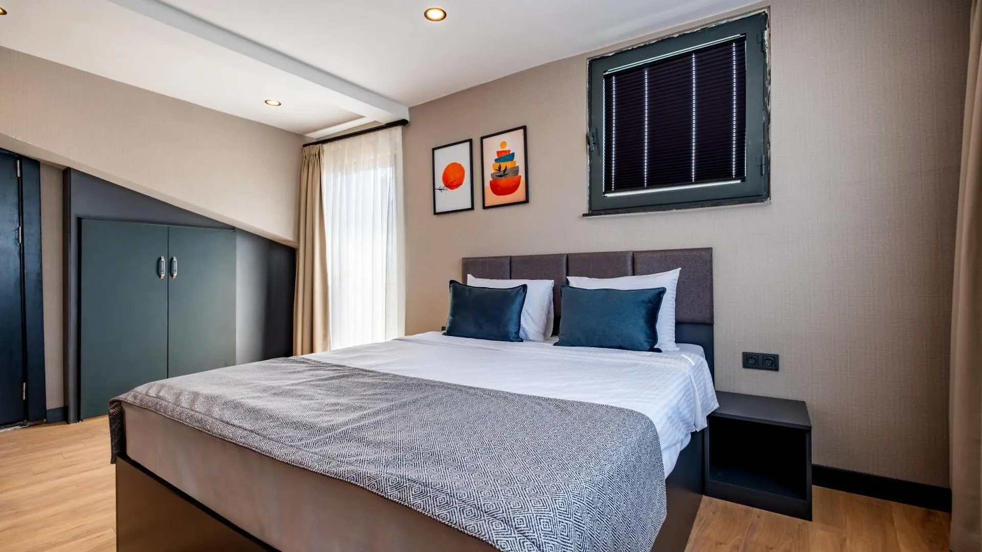 The Row Suites Taksim İstanbul 0*,